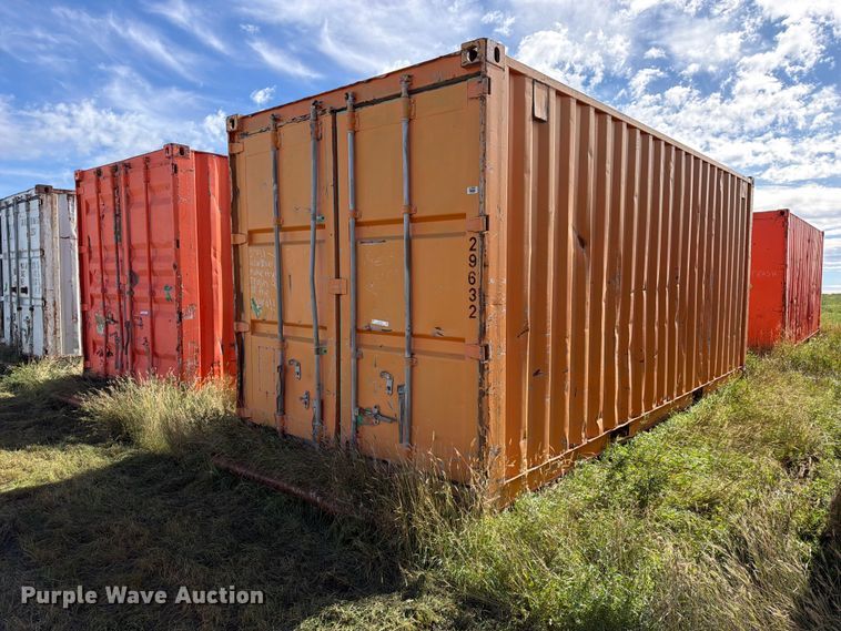 (2) shipping containers - EW1096