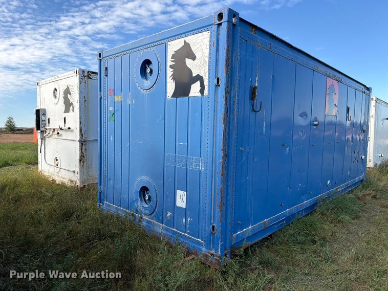(2) shipping containers - EW1103
