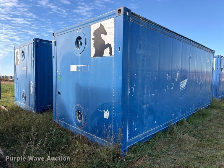(2) water tank containers - EW1104