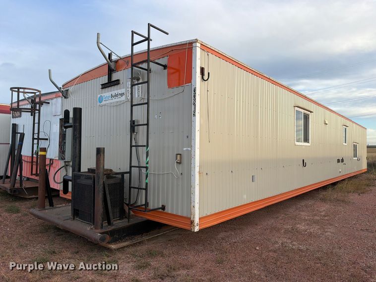 2011 Teton Skid mounted living quarters - EW1152