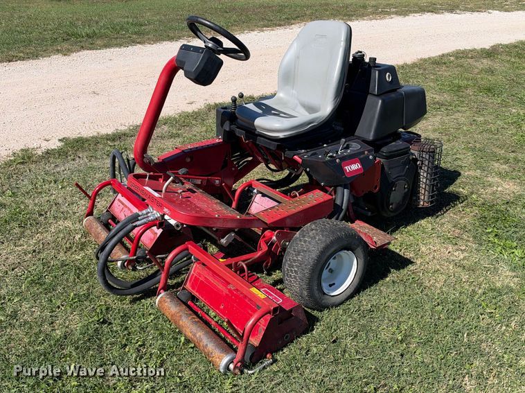 Toro GreensMaster 3150 greens mower - EX2339