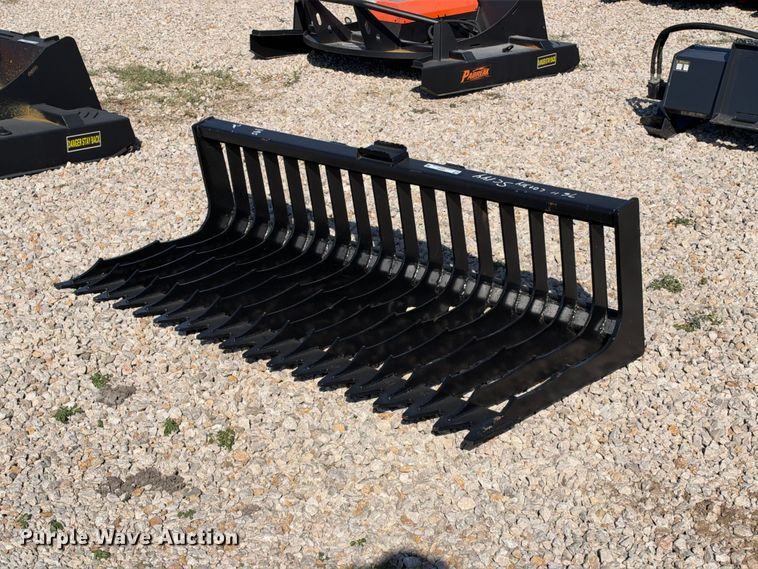 Skid steer rock bucket - EX2407
