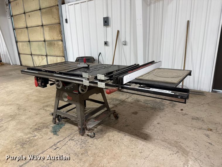 SawStop CNS 175 table saw - FC4480