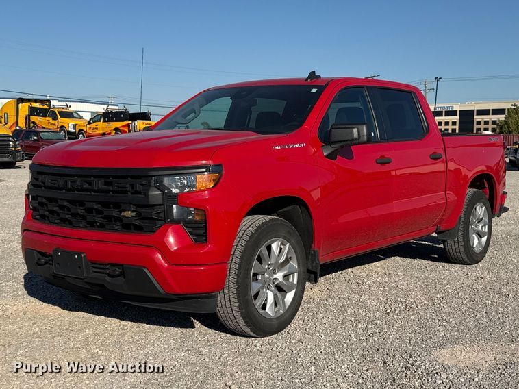2022 Chevrolet Silverado 1500 Crew Cab pickup truck - FC4516