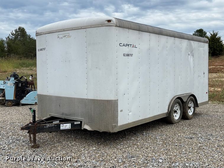 2007 DooLittle enclosed cargo trailer - FG0755