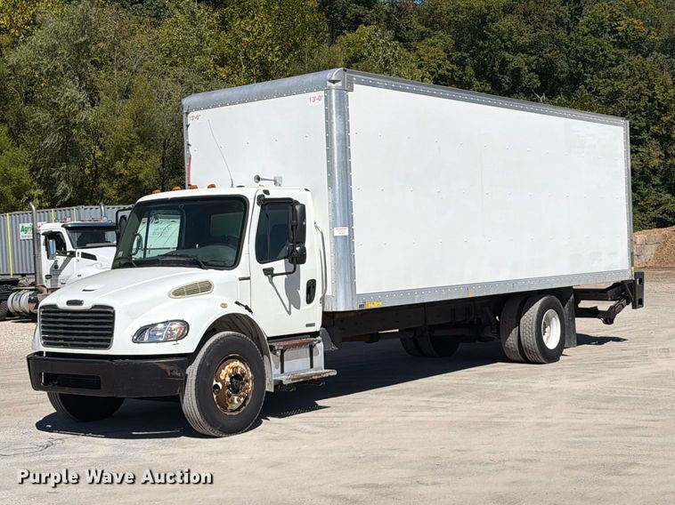 2009 Freightliner Business Class M2 box truck - FT6435