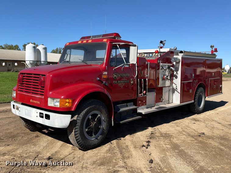 1990 International 4700 pumper fire truck - FT7545