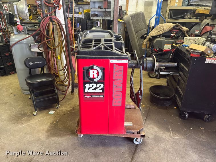 2017 Rotary VSB222H wheel balancer - ND9554