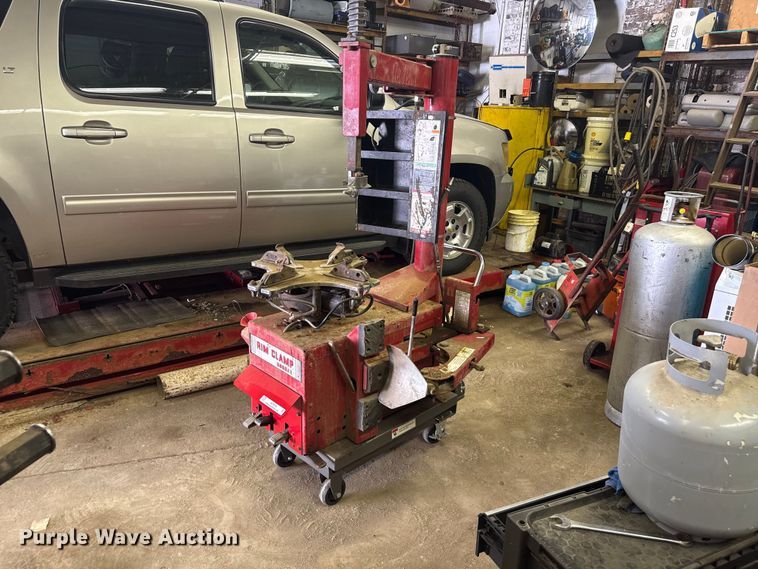 Coats Rim Clamp 5050AX tire changer - ND9556