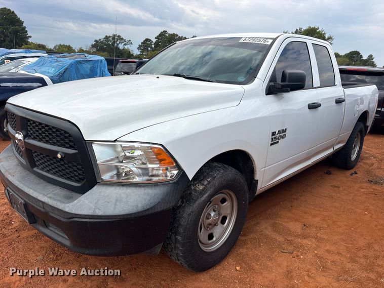 2022 RAM 1500 Ext. Cab pickup truck - YA4903