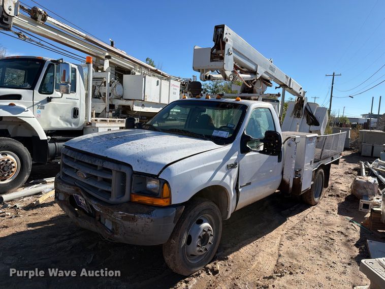 1999 Ford F450 bucket truck - DV8683