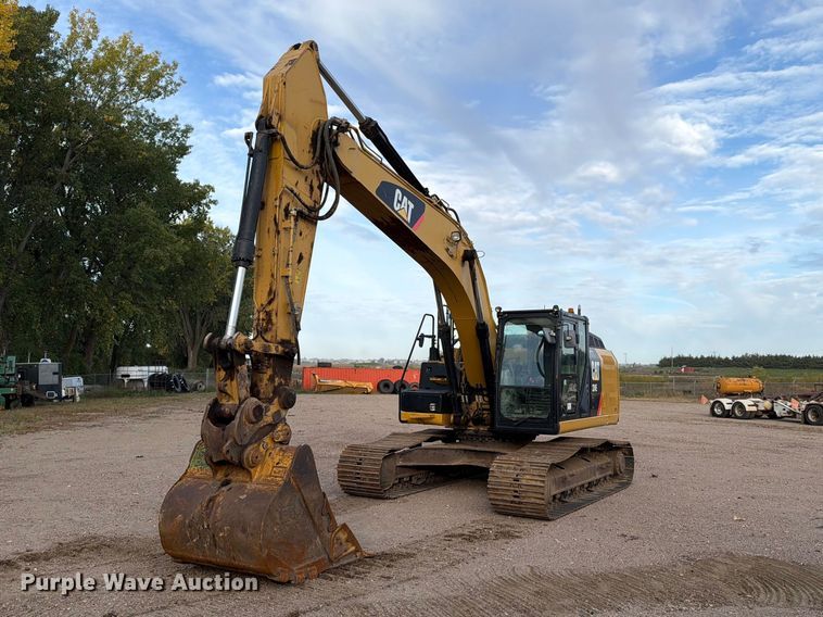 2014 Caterpillar 324E L excavator - EA0586