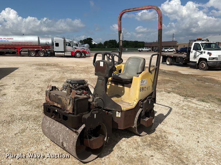Wacker Neuson RD12A double drum vibratory roller - EA7347