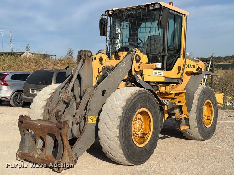 2011 Volvo L70F wheel loader - EA7377