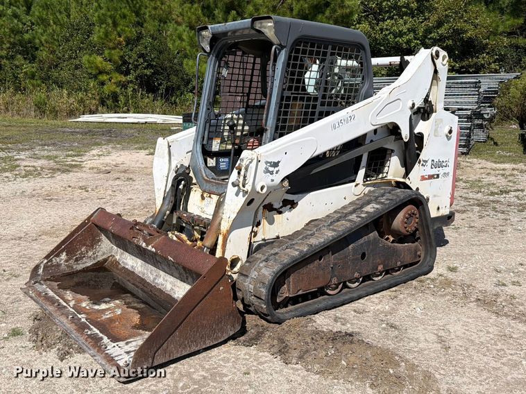 2015 Bobcat T590 tracked skid steer loader - EF1422