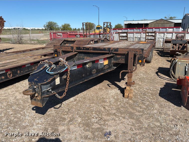 2017 Neville equipment trailer - EP7883