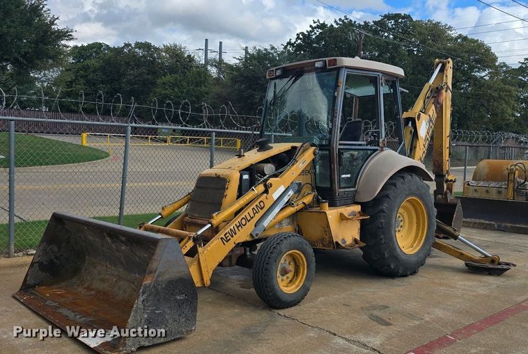 1999 New Holland 655E backhoe - ES8216