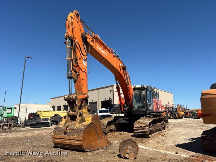 2017 Hitachi ZX470 LC-6 excavator - ES8217