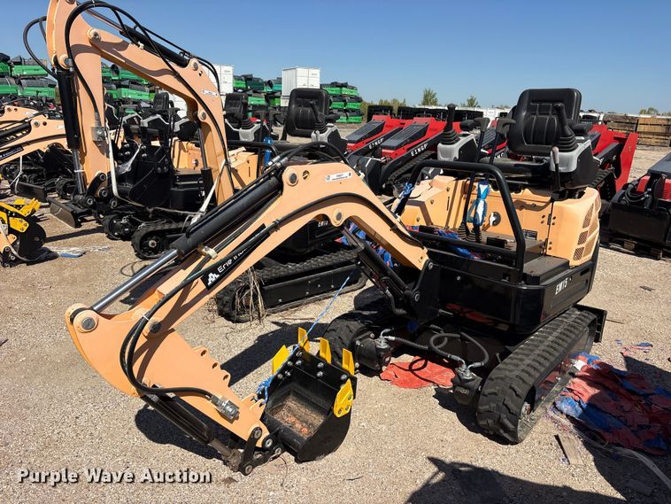 2024 Erie EM15 mini excavator - ES8377