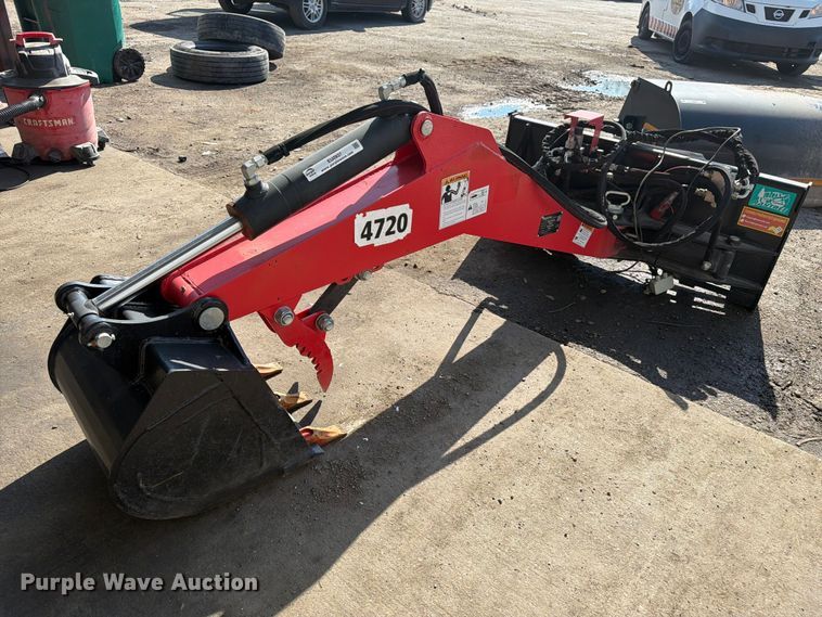 Raytree RMDB82 skid steer backhoe - EU0937