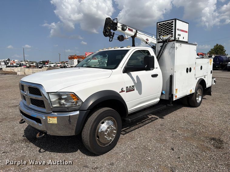 2015 RAM 5500HD utility / service truck - FB5163