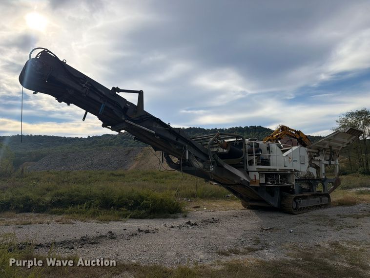2005 Metso LOKOTRACK LT 105 impact crusher - FC3398