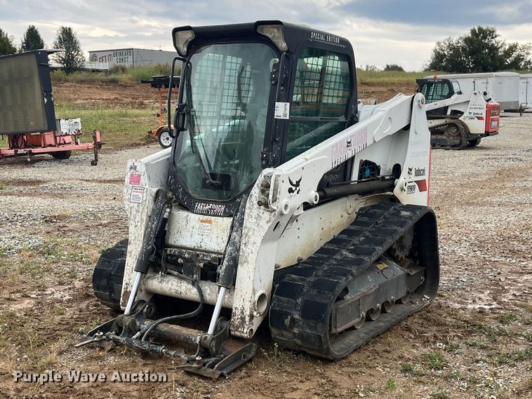 2019 Bobcat T630 Farm Tough Special Edition tracked skid steer loader - FG0750