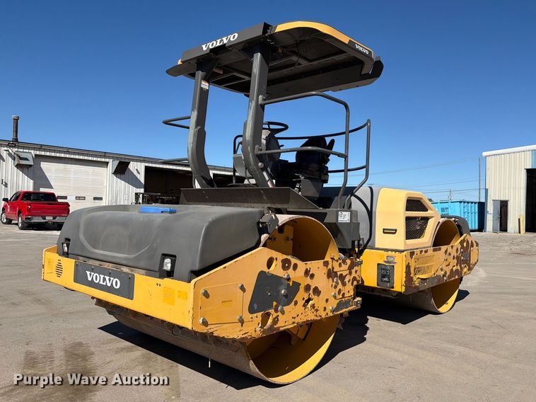 2015 Volvo DD140B double drum vibratory roller - FJ2030