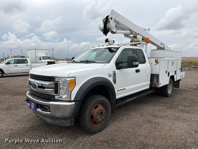2018 Ford F550 Super Duty Ext. Cab bucket truck - FM7712