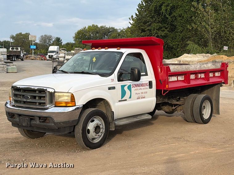 2001 Ford F550 Super Duty XLT dump truck - FT6406
