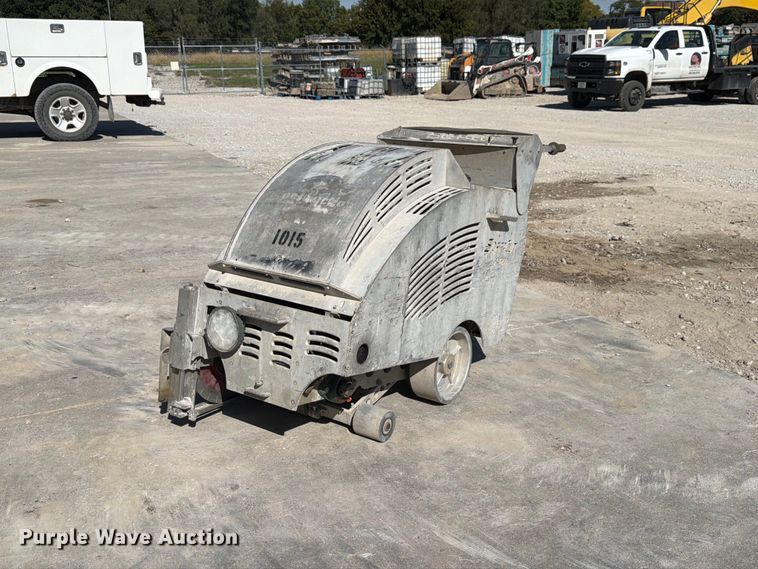 2005 Soff-Cut GX-4200 concrete saw - FU0553