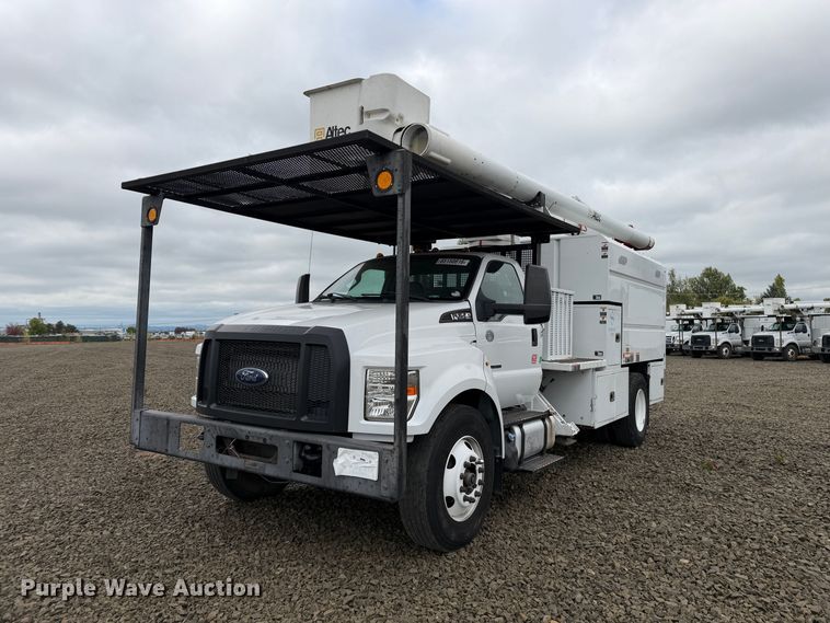 2016 Ford F750 Super Duty forestry bucket truck - YA4619