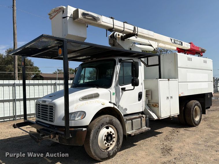 2016 Freightliner Business Class M2 forestry bucket truck - YA4629