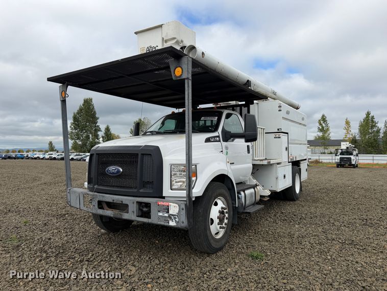 2016 Ford F750 Super Duty forestry bucket truck - YA4737