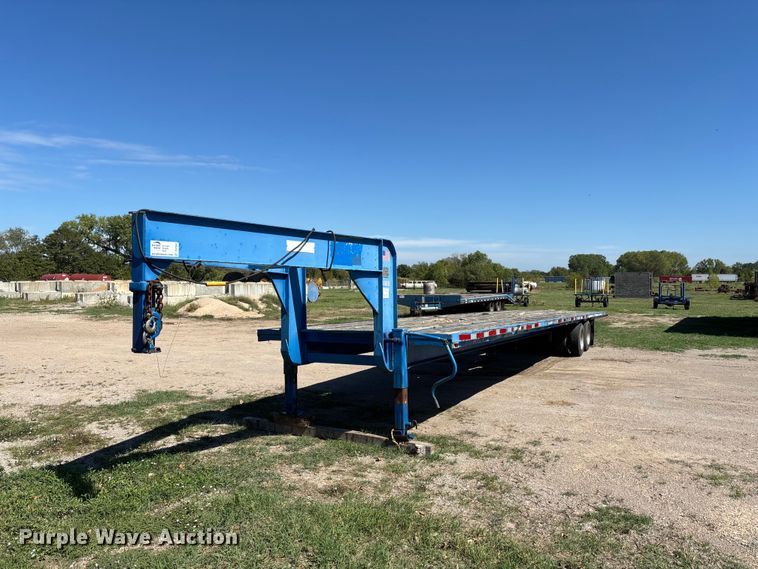 1988 Holden Industries HGD2042 equipment trailer - DS2587