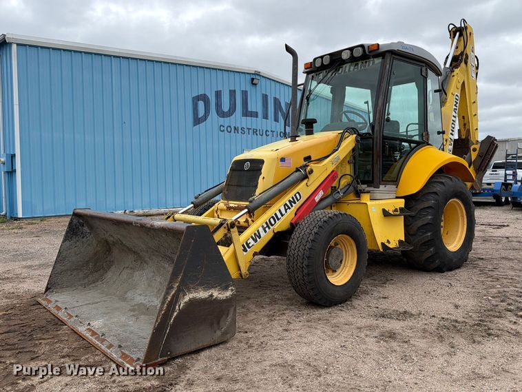 2007 New Holland B95 backhoe - DW6785
