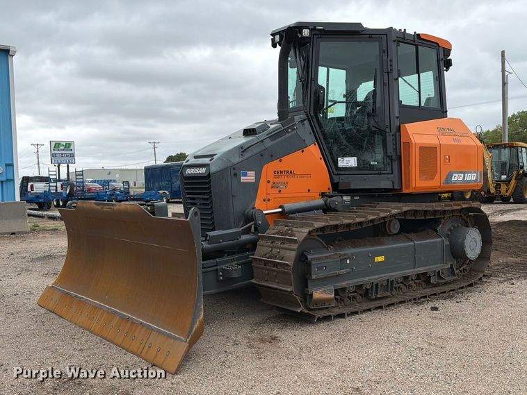 2023 Doosan DD100-US dozer - DW6791
