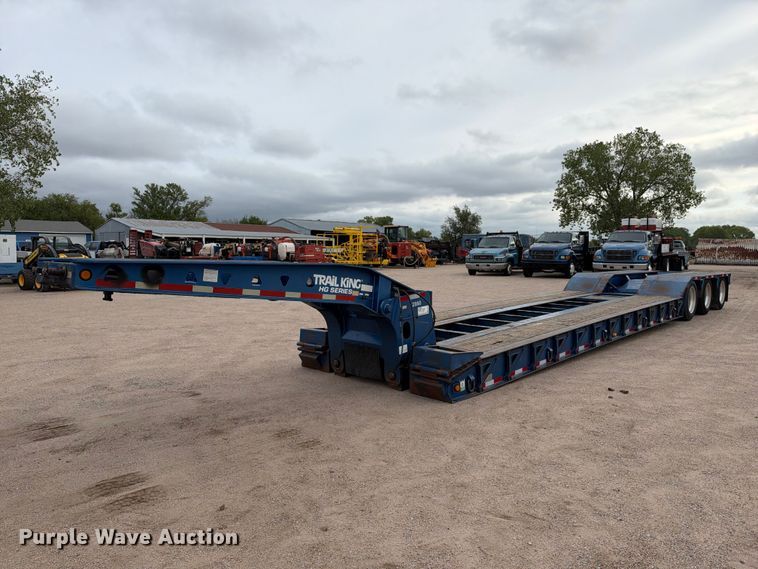 2006 Trail king TK110HDG-513 lowboy equipment trailer - EC4616