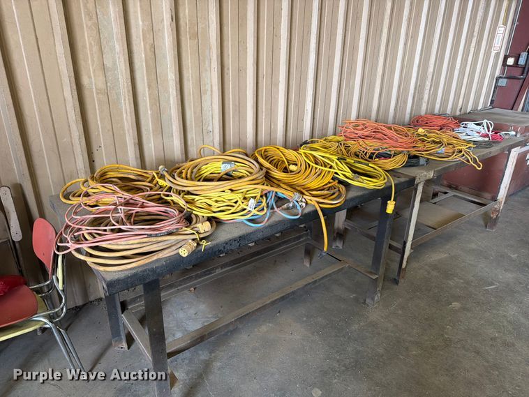 Approximately 20 extension cords - EP7725