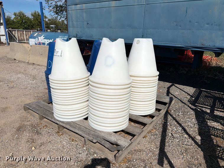  (100) Proline pipe stands - FK3753
