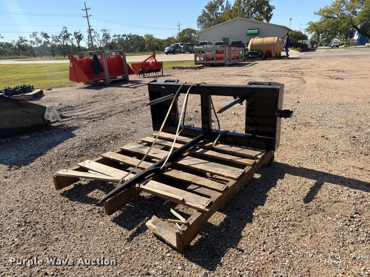 Land Pride BS10 skid steer bale spear - EI7867