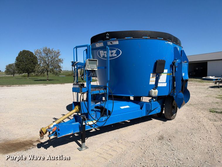 Patz 1200 Series 420 feed mixer - EX2356