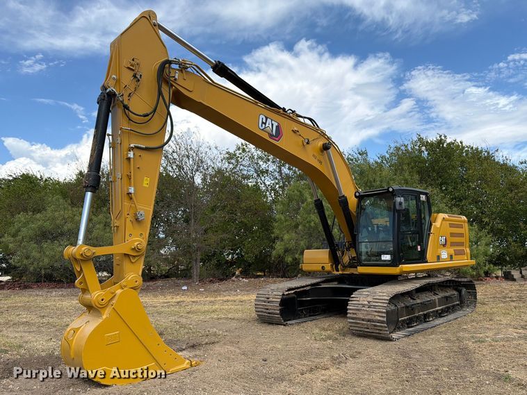 2022 Caterpillar 330 TC excavator - FN3548