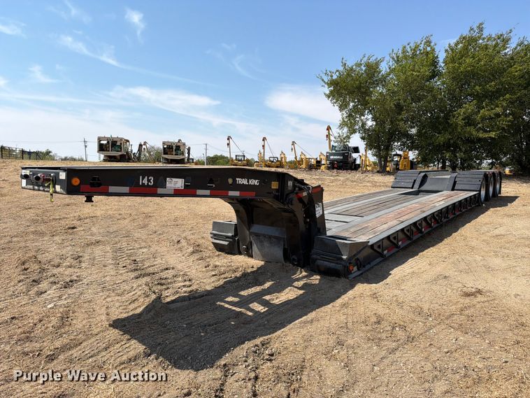2005 Trail King TK110HDG 55 ton tri-axle lowboy trailer - FN3659