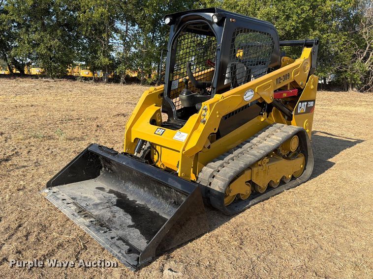 2018 Caterpillar 259D tracked skid steer loader - FN3660