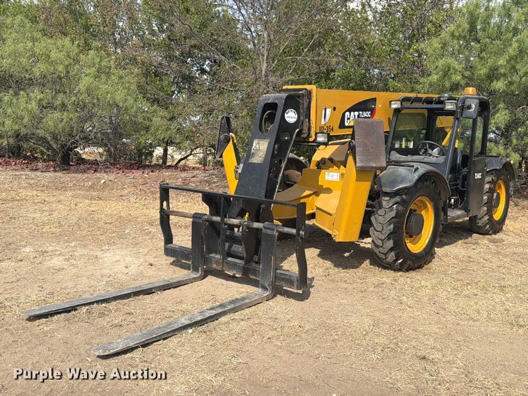 2012 Caterpillar TL943C telehandler - FN3669