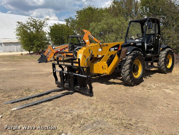2012 Caterpillar TH514 telehandler - FN3671