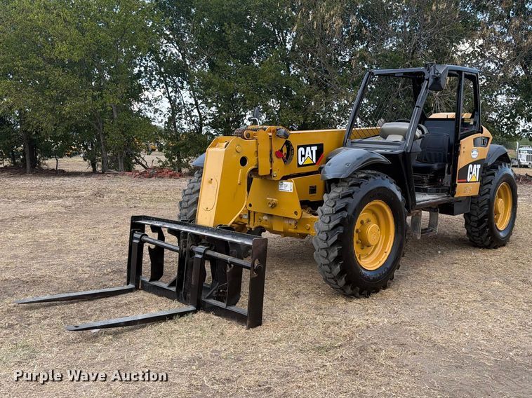 2004 Caterpillar TH350B telehandler - FN3675