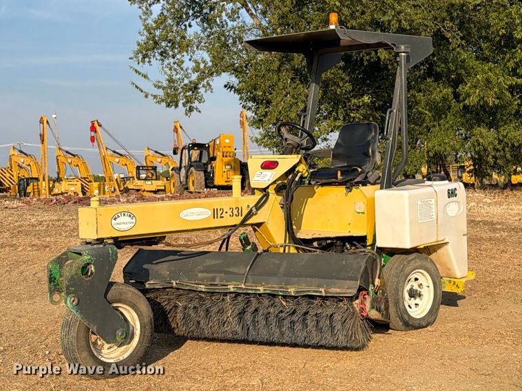 2012 Lay-Mor 6HC broom - FN3705