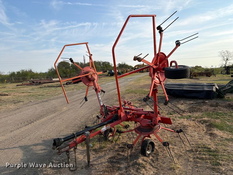 Kuhn GF 5001 THA hay tedder - FN3713